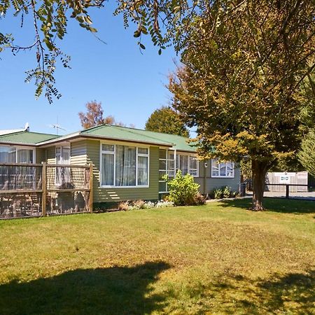 Accommodation Fiordland -The Three Bedroom House At 226A Milford Road Te Anau Zewnętrze zdjęcie