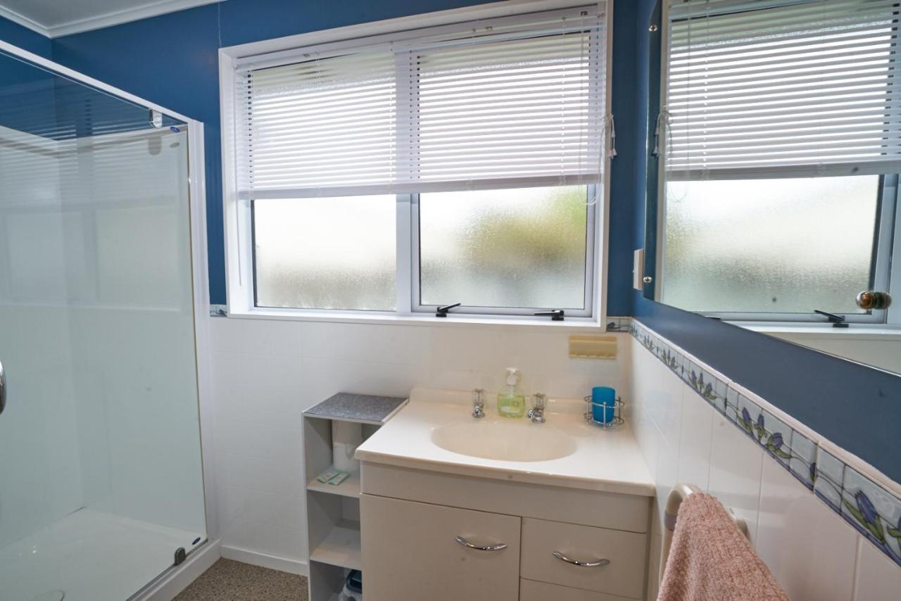 Accommodation Fiordland -The Three Bedroom House At 226A Milford Road Te Anau Zewnętrze zdjęcie